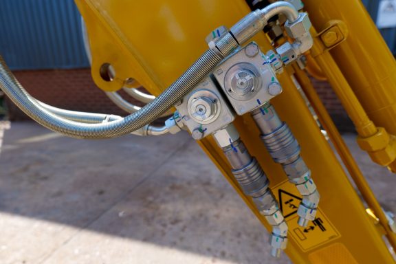 SDLG ER627H mini excavator auxiliary hydraulic pipes 