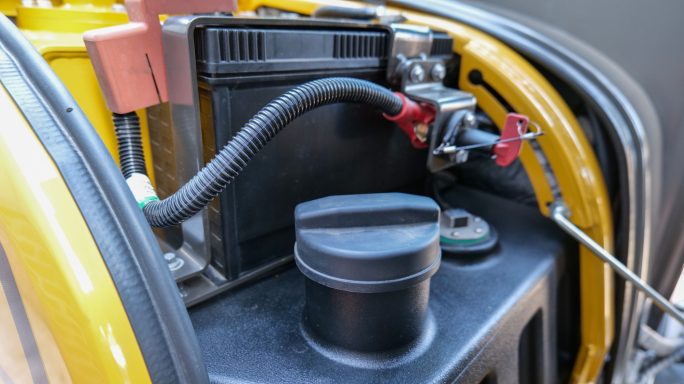 SDLG ER655H Zero Tail Swing Mini Excavator diesel cap and battery
