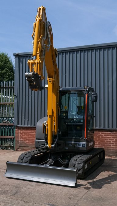 SDLG ER655H Zero Tail Swing Mini Excavator Front View