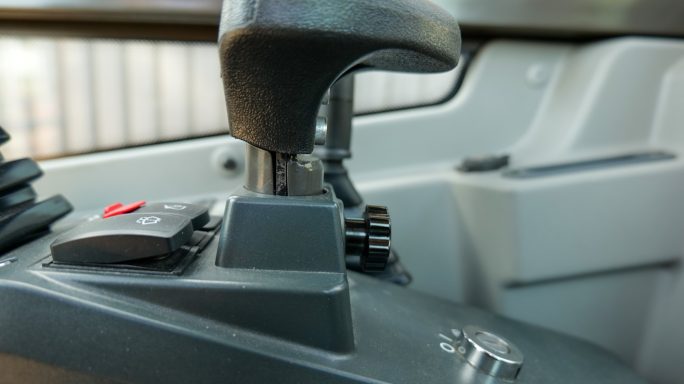SDLG ER655H Zero Tail Swing 6 ton  Mini Excavator cab interior drivers arm rest