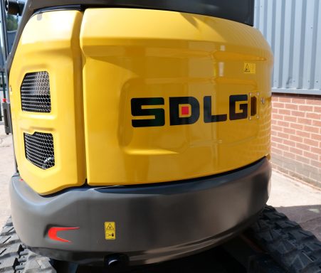SDLG ER627H 3 ton mini excavator rear counter balance view